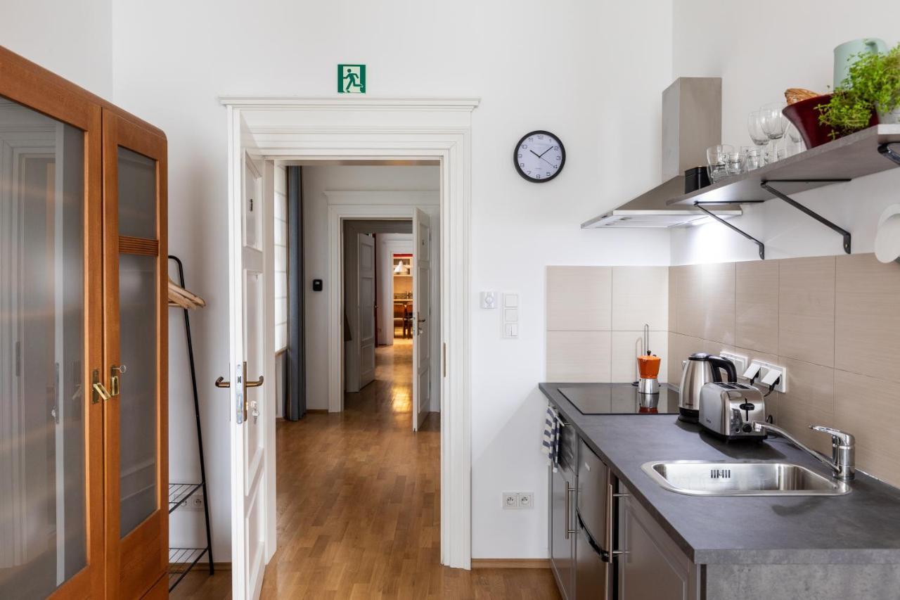 Palac Zieleniewskich Apartamenty Sw Marka 31 Krakkó Kültér fotó